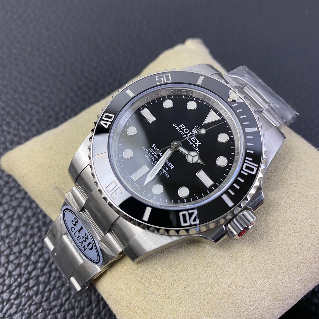 Submariner black No date