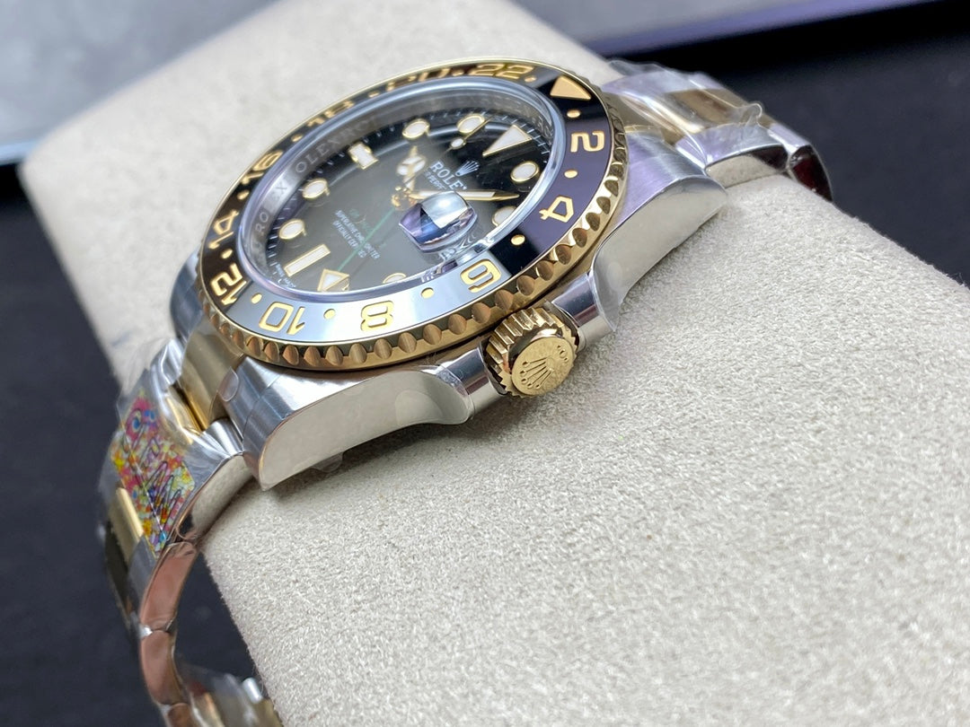 GMT Master II acciaio e oro 18k quadrante nero