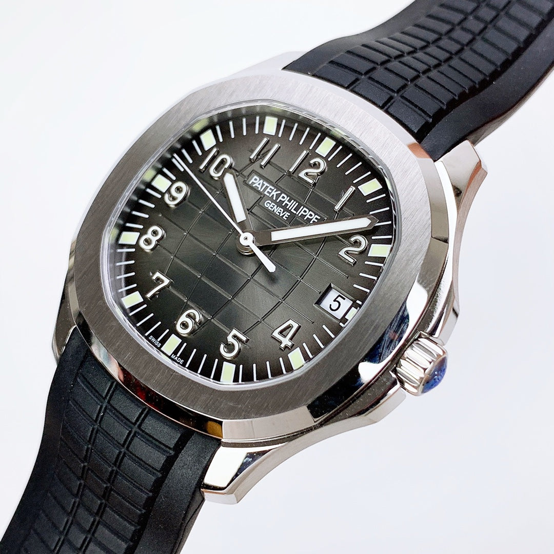 Patek Philippe Aquanaut quadrante nero