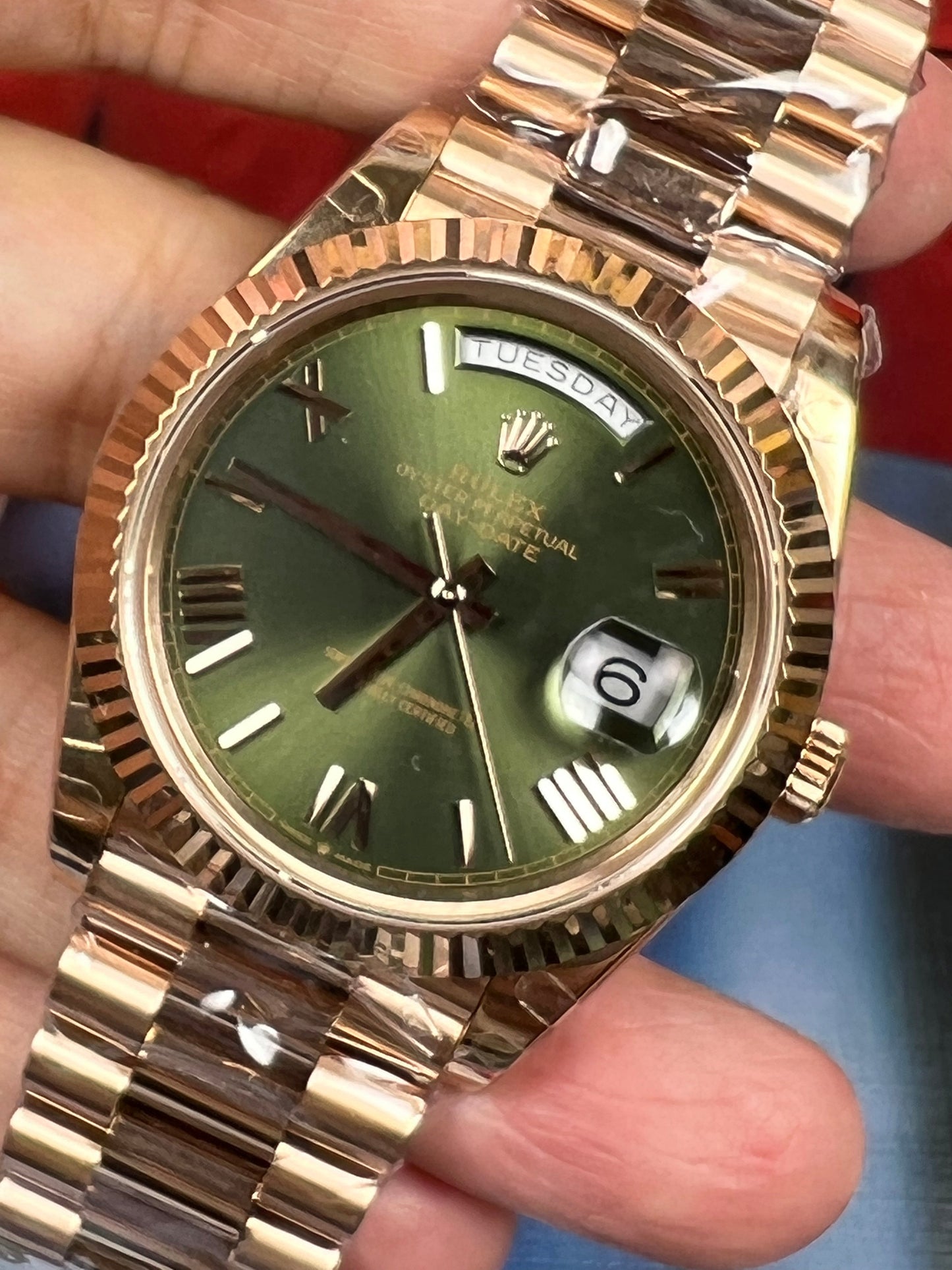 Day-Date quadrante verde cinturino oro 18k numeri romani