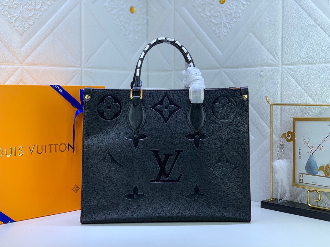 LV Tote bag