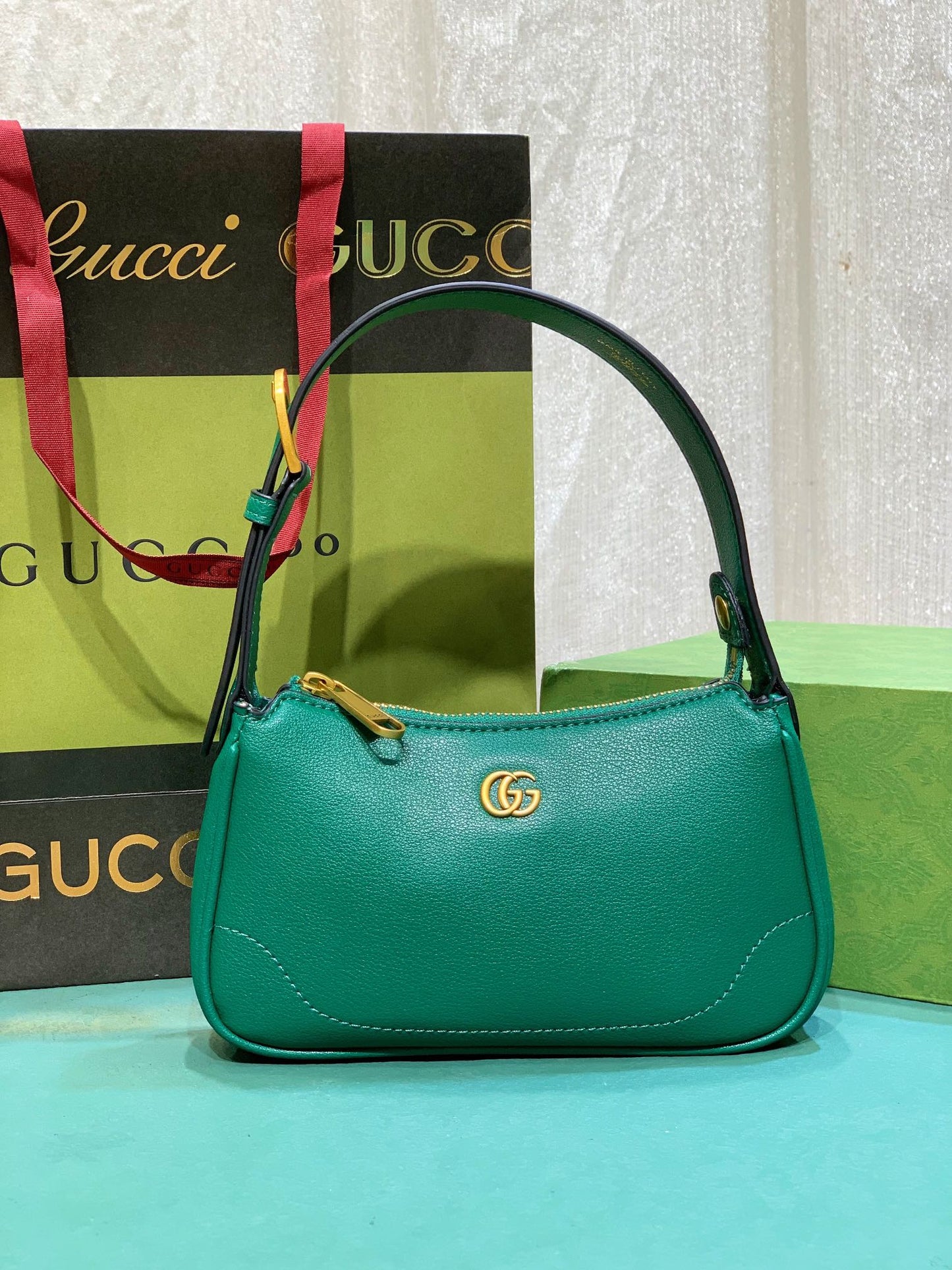 Gucci bag media