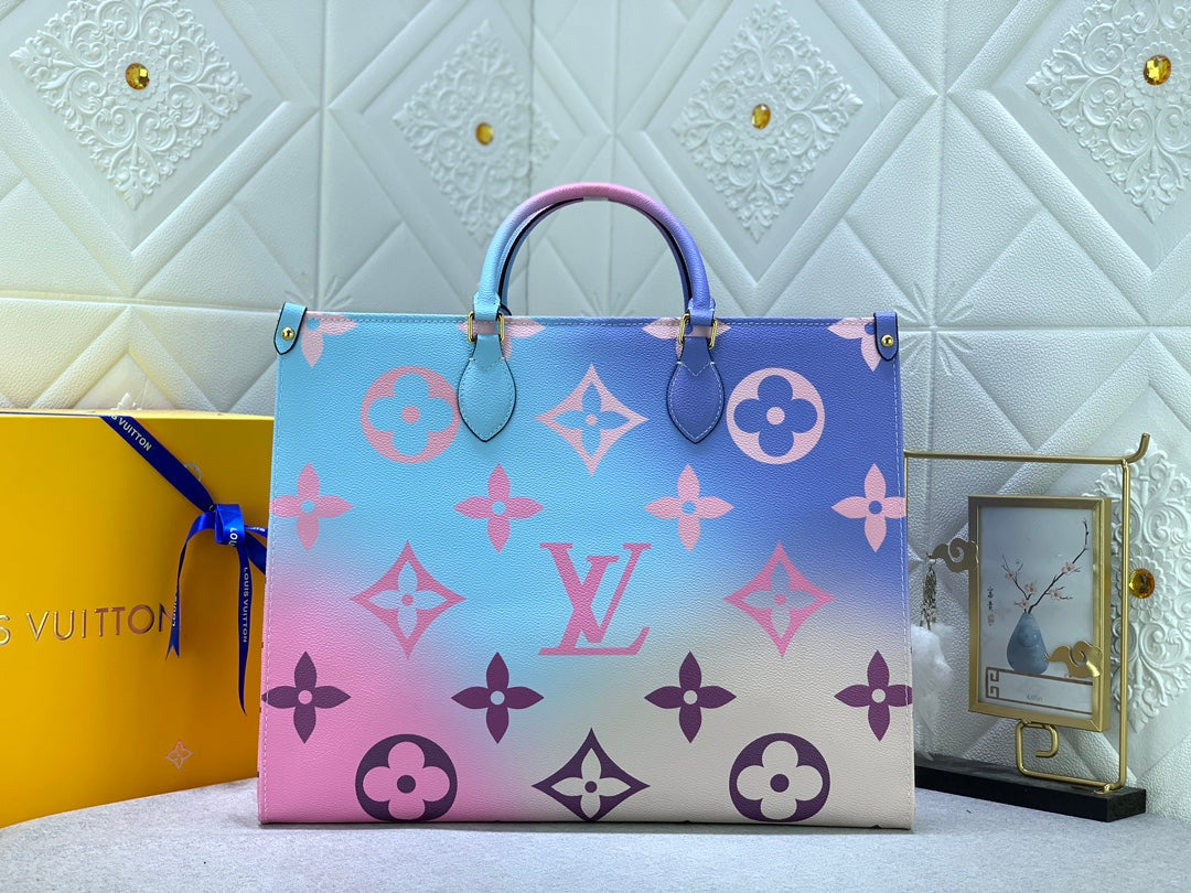 LV Tote bag