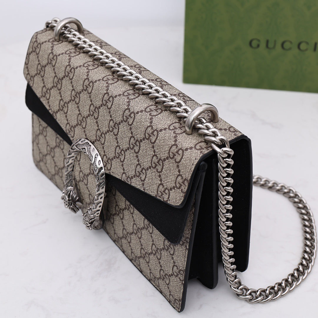 Gucci Dionysus GG media