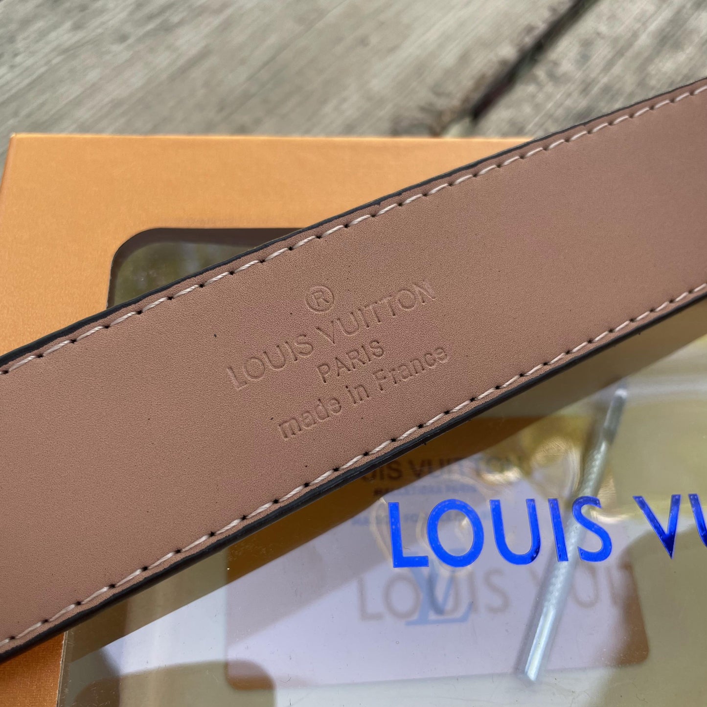 Box LV Belt + Portafogli